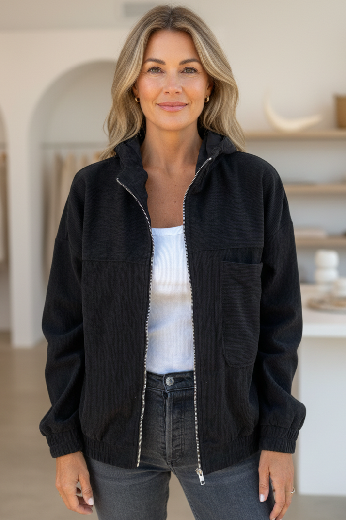 PAULA – TIMELESS JACKET