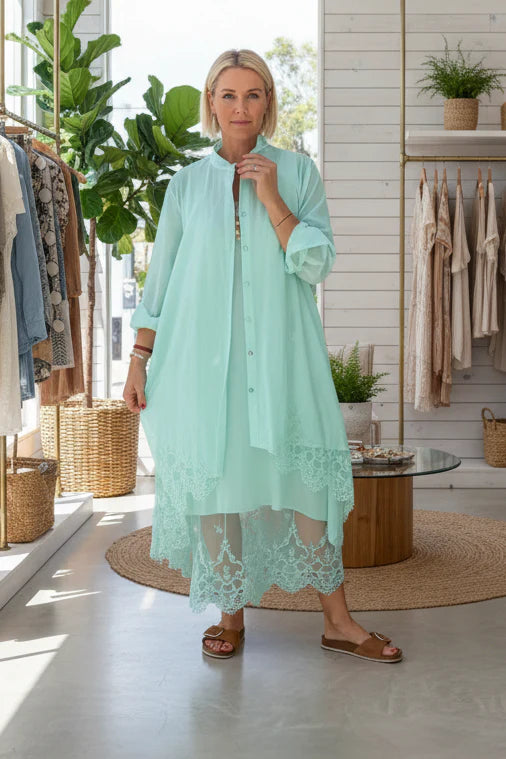 LYRA – LACE TRIM FLOW DRESS