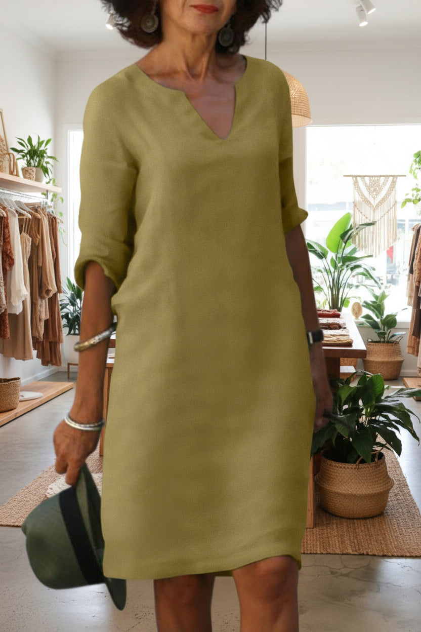 ELEANOR - TIMELESS V-NECK DRESS