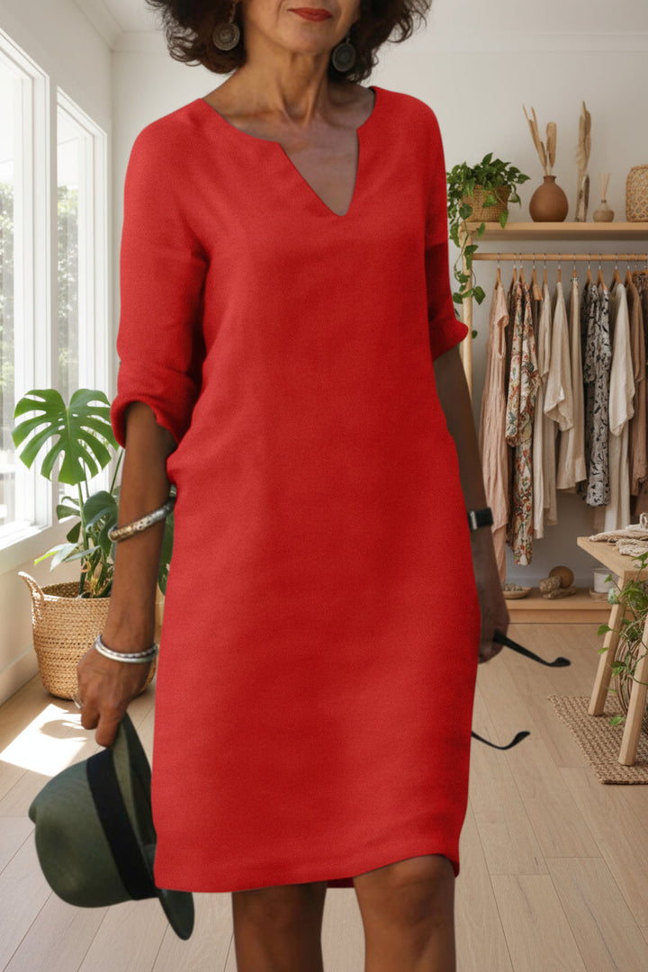 ELEANOR - TIMELESS V-NECK DRESS